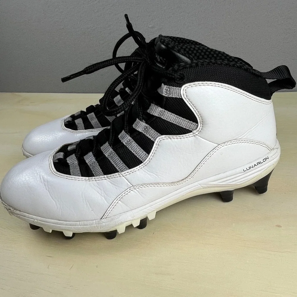 Jordan 10 Retro TD Football Cleats White Black Silver CQ2073-100 Mens 10